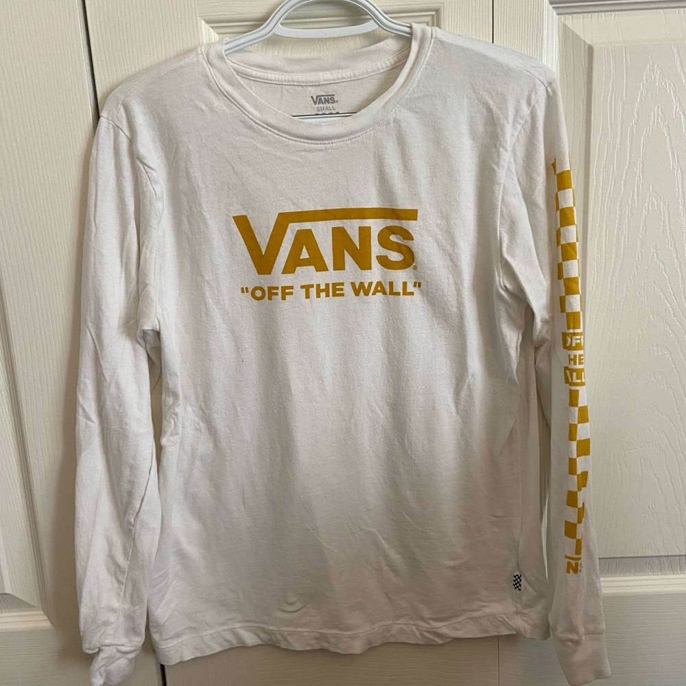 long sleeve vans tee!